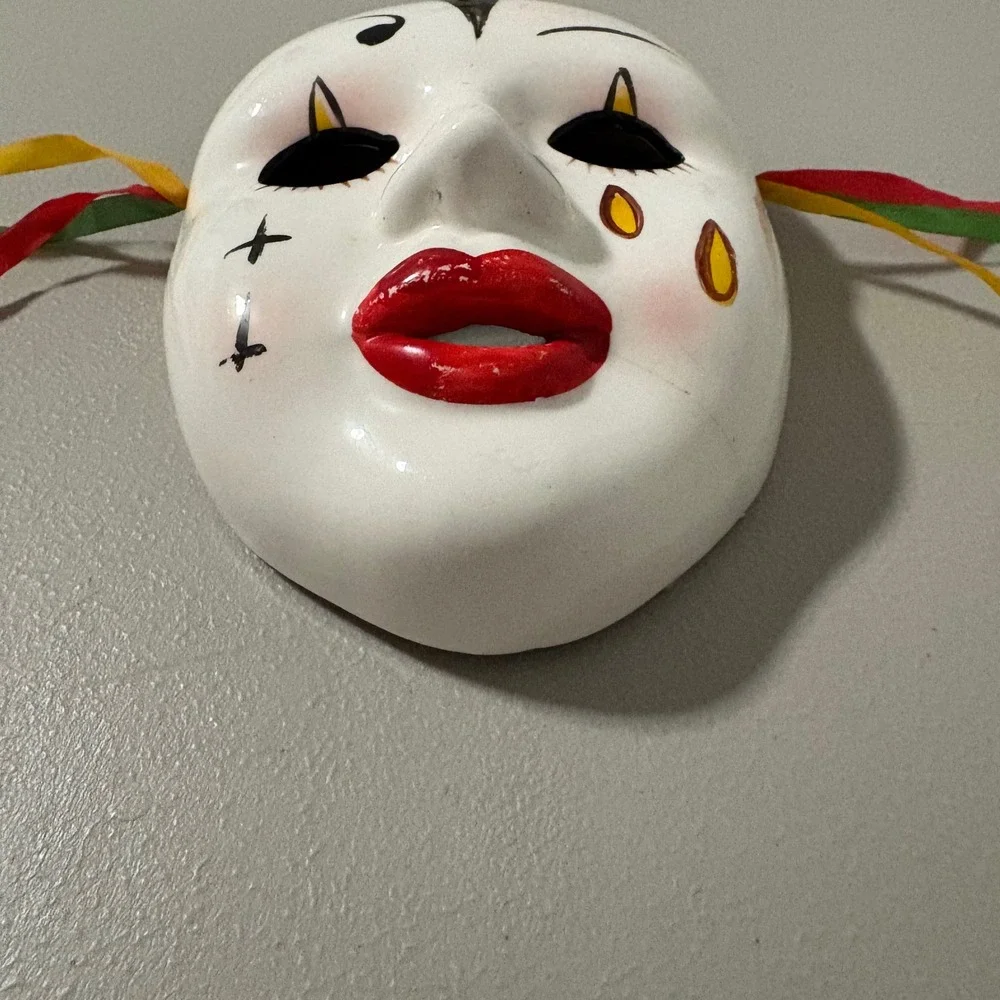 Hand Painted Ceramic‎ Clown Mask Decorative Wall Hanging Red Lips Tears Ribbons